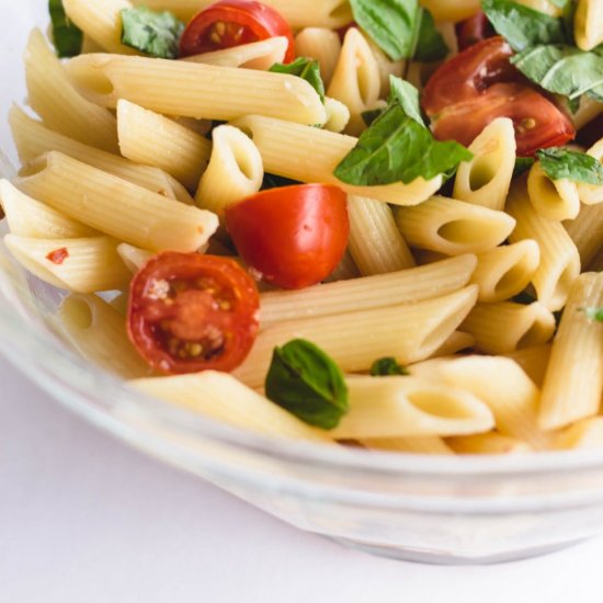 Tomato and Basil Pasta Salad