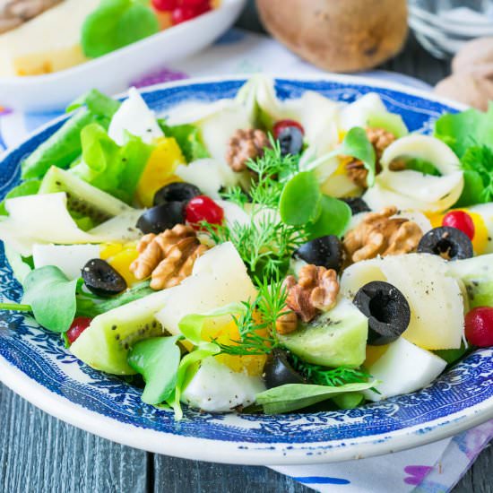 Egg, Kiwi and Cheese Salad