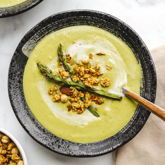 Vegan Cheesy Roasted Asparagus Soup