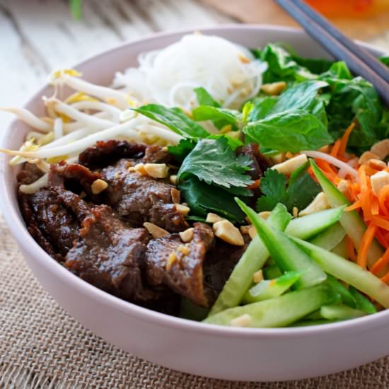 Vietnamese Beef Noodle Bowl