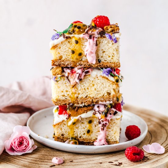 Vanilla & Ginger Nut Layer Cake