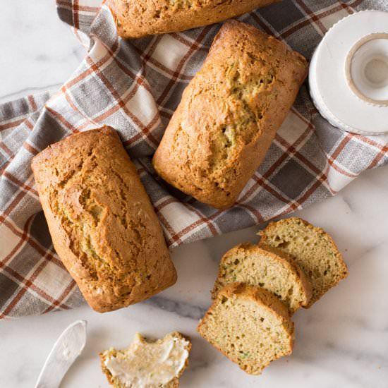 Applesauce Zucchini Bread