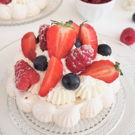 Pavlova aux fruits rouges