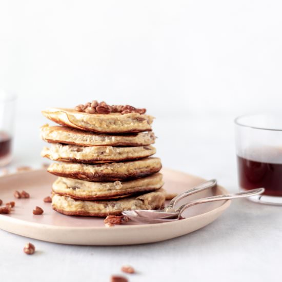 KETO RICOTTA PANCAKES WITH PECANS