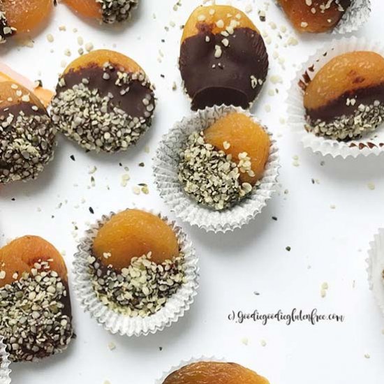 Dark Chocolate Dipped Apricots