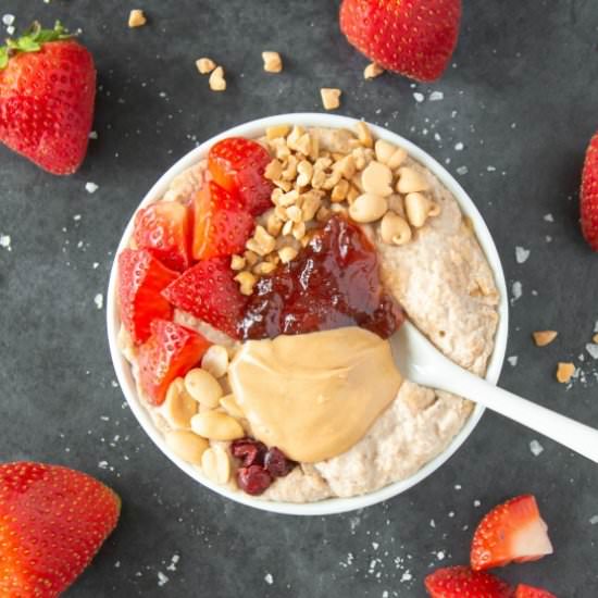 Strawberry Cheesecake Oatmeal