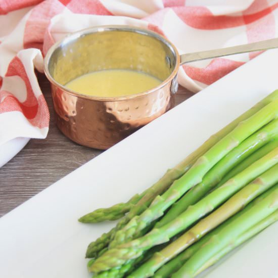 Hollandaise Sauce  – 2 Ways