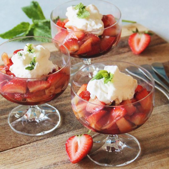 Strawberries Romanoff