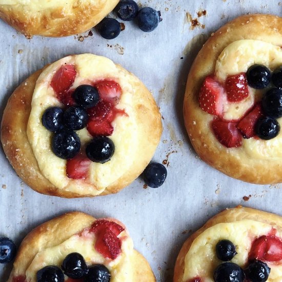 Berry Cream Cheese Brioche Pastries