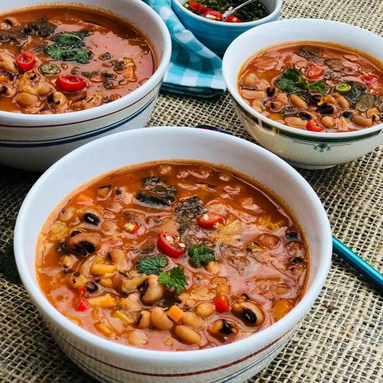 Nettle and Black eyed beans soup