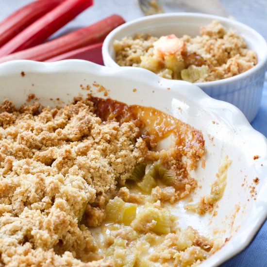 Rhubarb Crumble (Rhubarb Crisp)