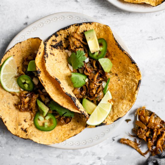 Shredded Mushroom Carnitas