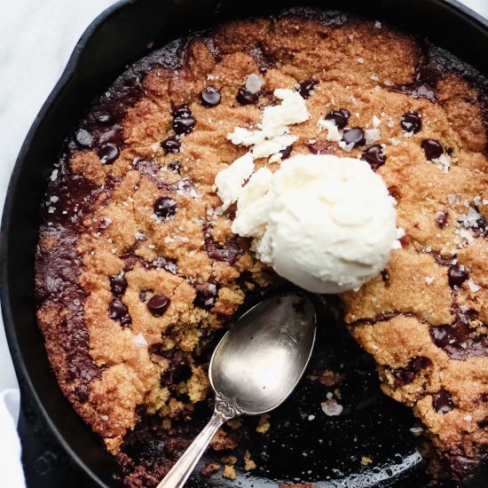 Keto Nutella Skillet Cookie