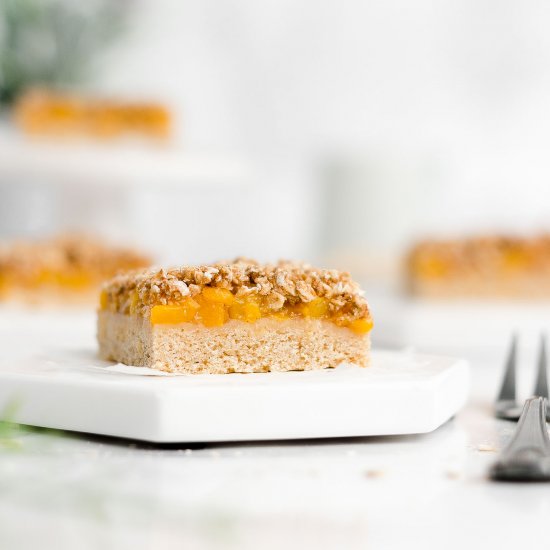 Healthy Peach Crumble Bars