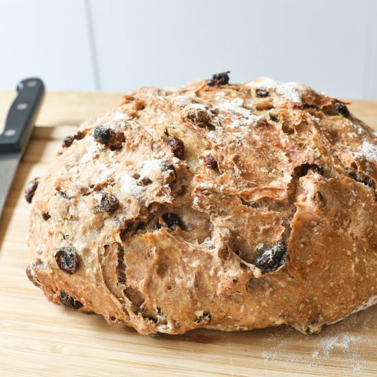 No-Knead Raisin & Walnut Bread