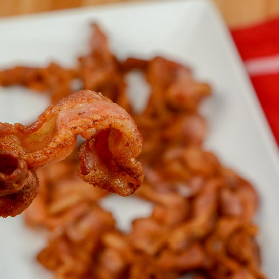 HOW TO MAKE BACON IN THE AIR FRYER