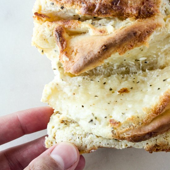 Pull-Apart Cheese Garlic Bread