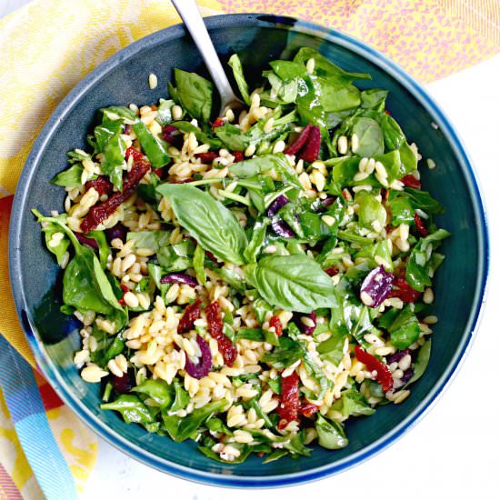 Spinach Orzo Salad (Vegan)