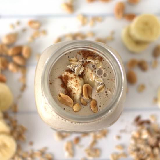 Peanut Butter Oatmeal Smoothie