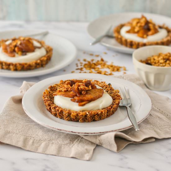 Apple and granola breakfast tarts