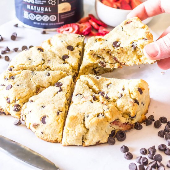 Keto Strawberry Chocolate Scones