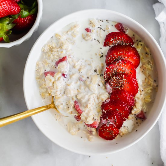 Strawberries and Cream Oats