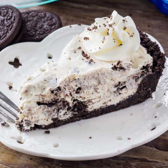 No Bake Oreo Cream Pie