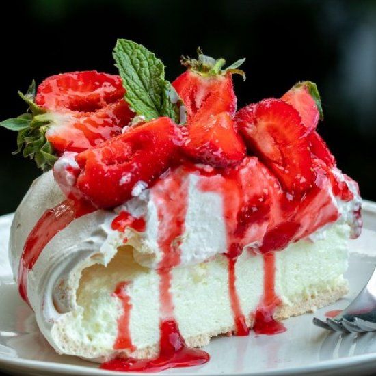 Strawberry Pavlova Recipe