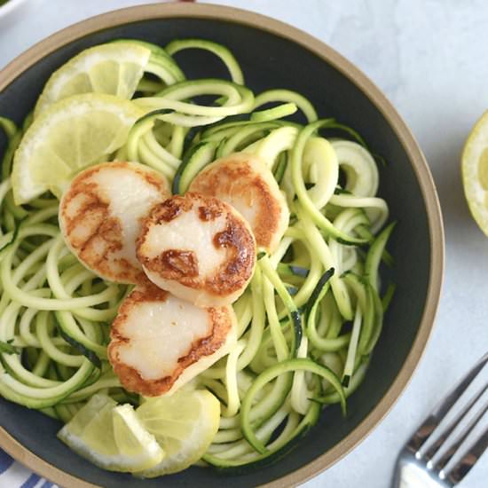 Whole30 Lemon Garlic Scallops