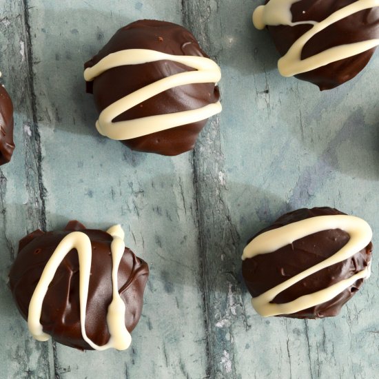 Peppermint Crunch Truffles