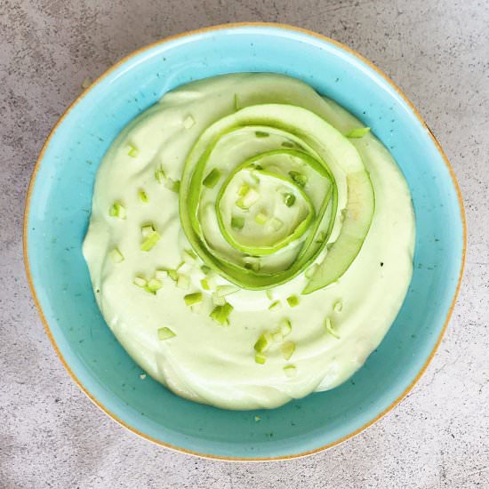 Cream of apple, avocado and lime