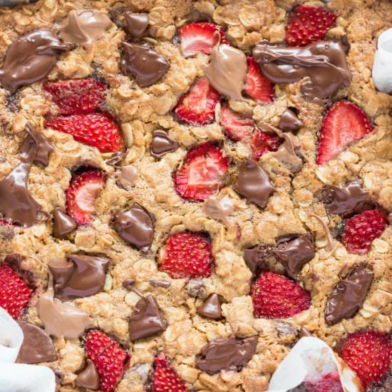 Fresh Strawberry Oatmeal Bars