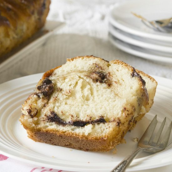 Halva and Chocolate Danish Cake