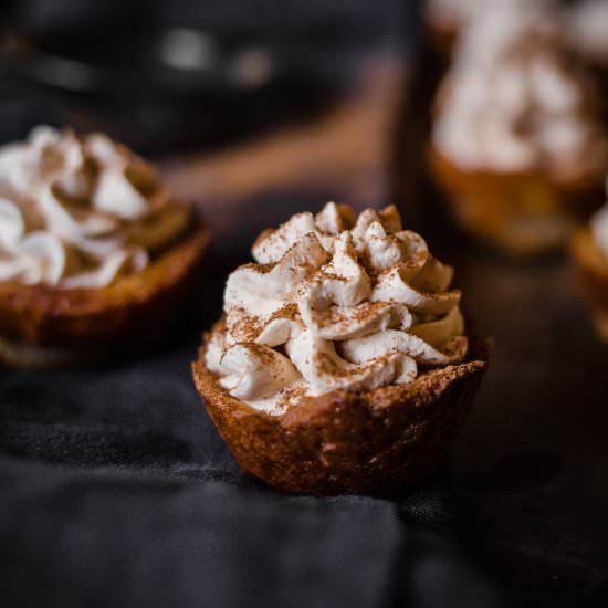 Toasted Cream Keto Tarts