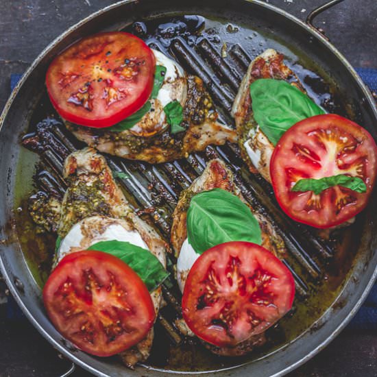 Easy Chicken Caprese