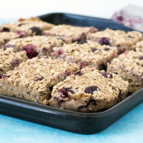 Banana blueberry porridge squares.