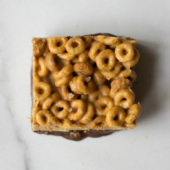 Chocolate Peanut Butter Cereal Bars