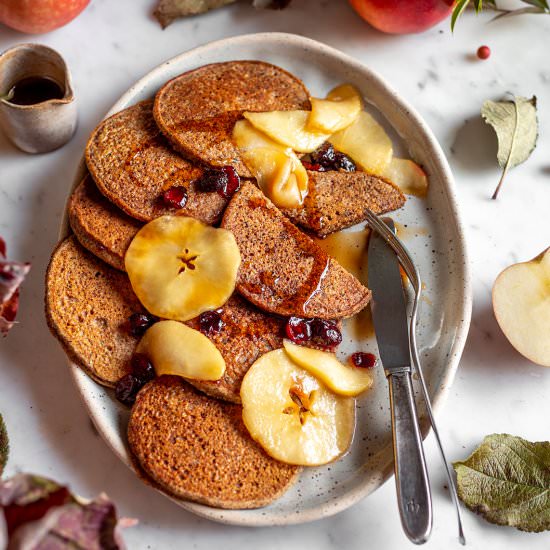 VEGAN APPLE BUCKWHEAT PANCAKES