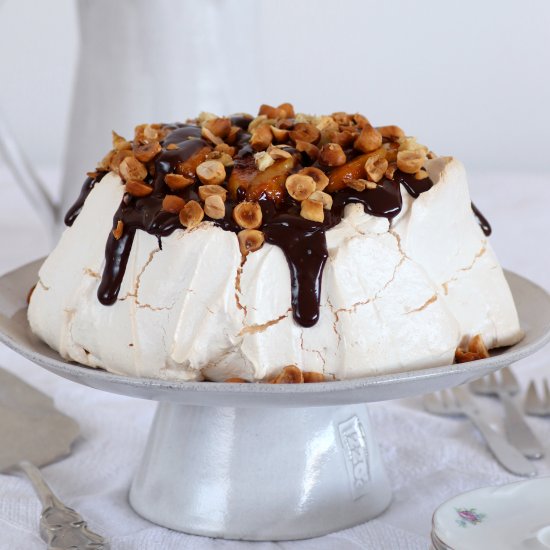 Chunky Monkey Pavlova