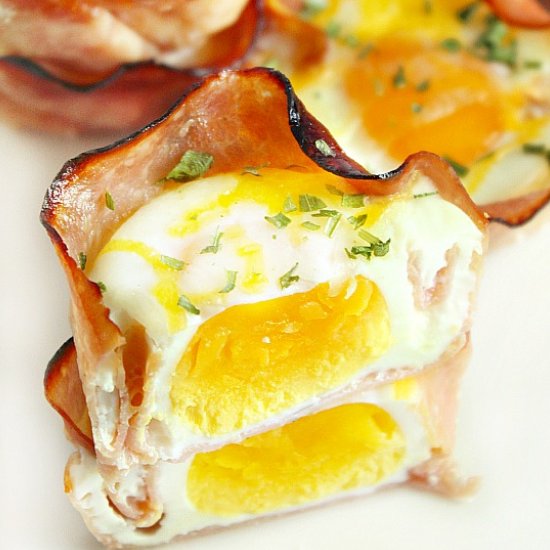 Muffin Tin Eggs Benedict