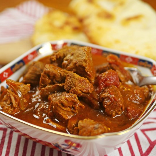 Slow Cooker Beef Madras Curry