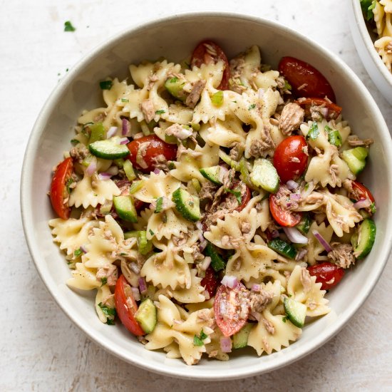 Healthy Tuna Pasta Salad