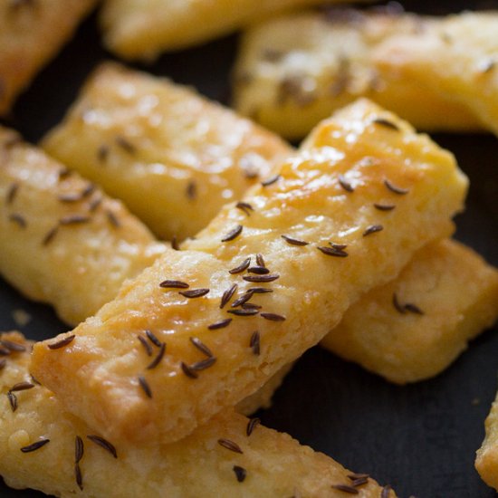 Homemade Cheese Crackers