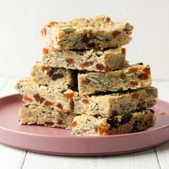 Lunchbox Muesli Bar Slice