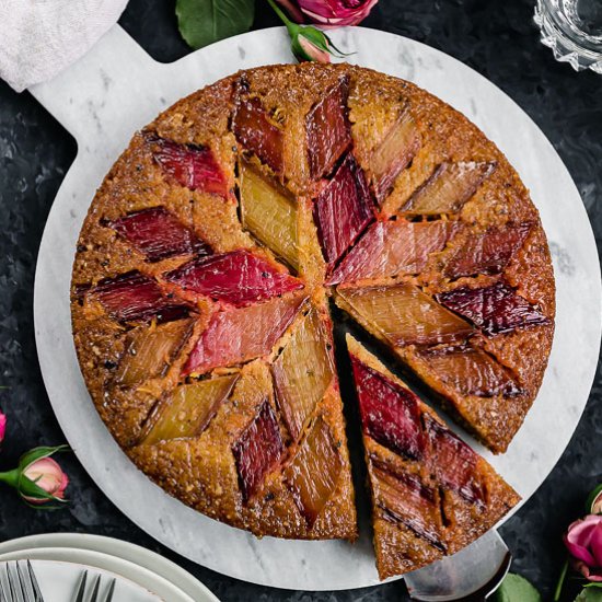 Upside down rhubarb cake