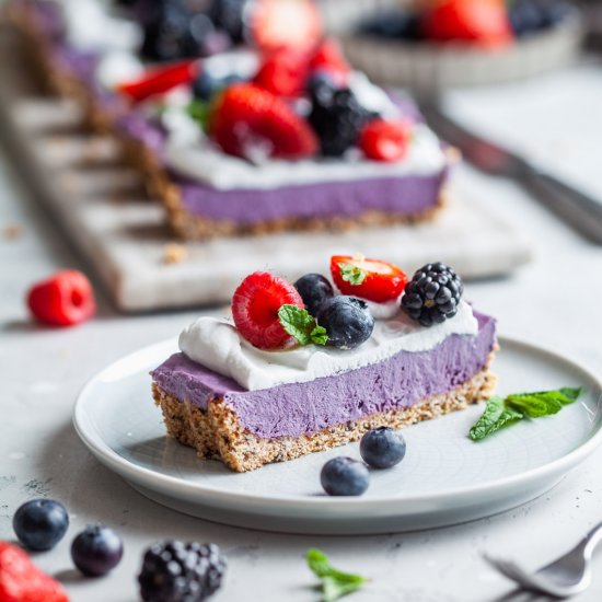 No Bake Vegan Berry Cheesecake