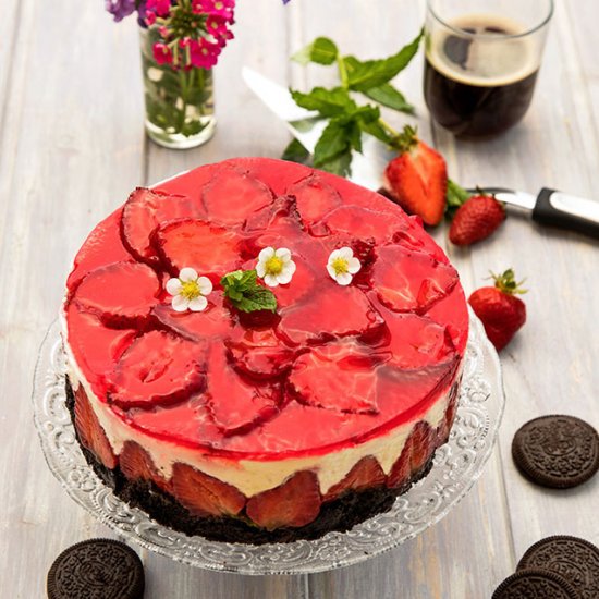 Oreo Cheesecake with Strawberry