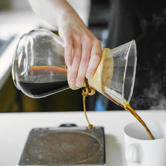 How to Brew Coffee with a Chemex