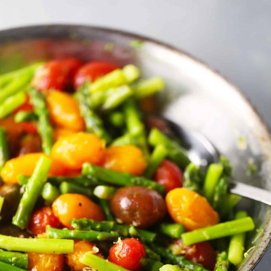 Asparagus and Tomatoes with Lemon