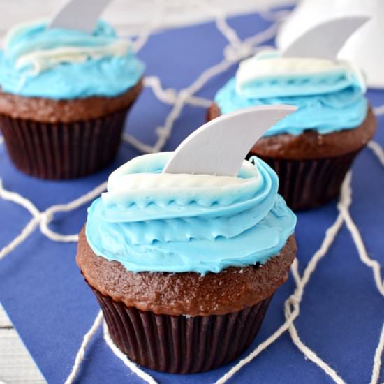 Shark Week Treats: Shark Cupcakes